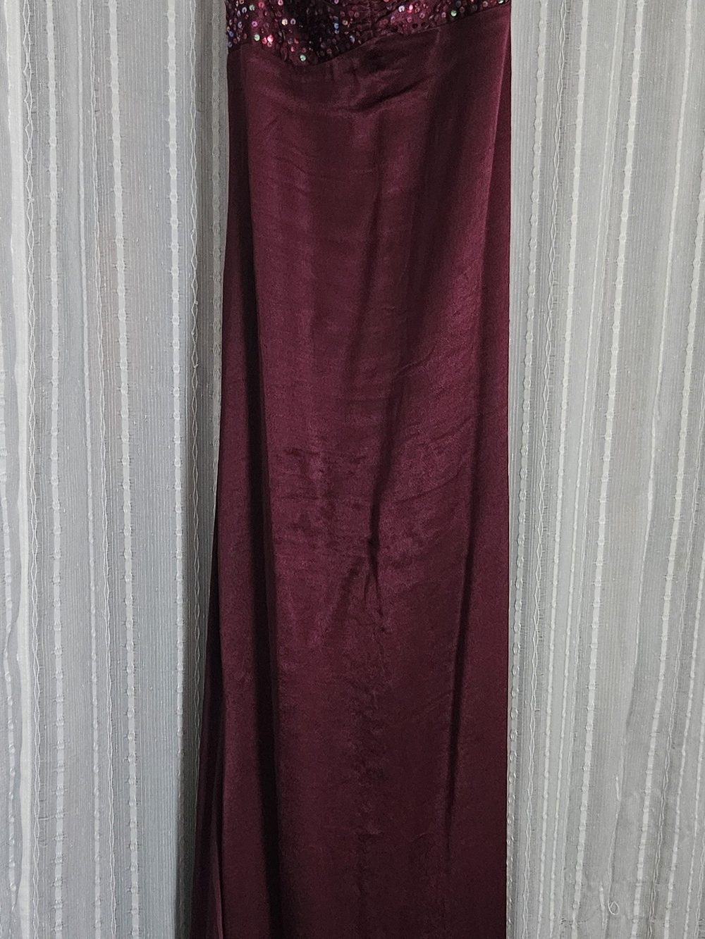 I am DELILAH Jade Maxi Dress